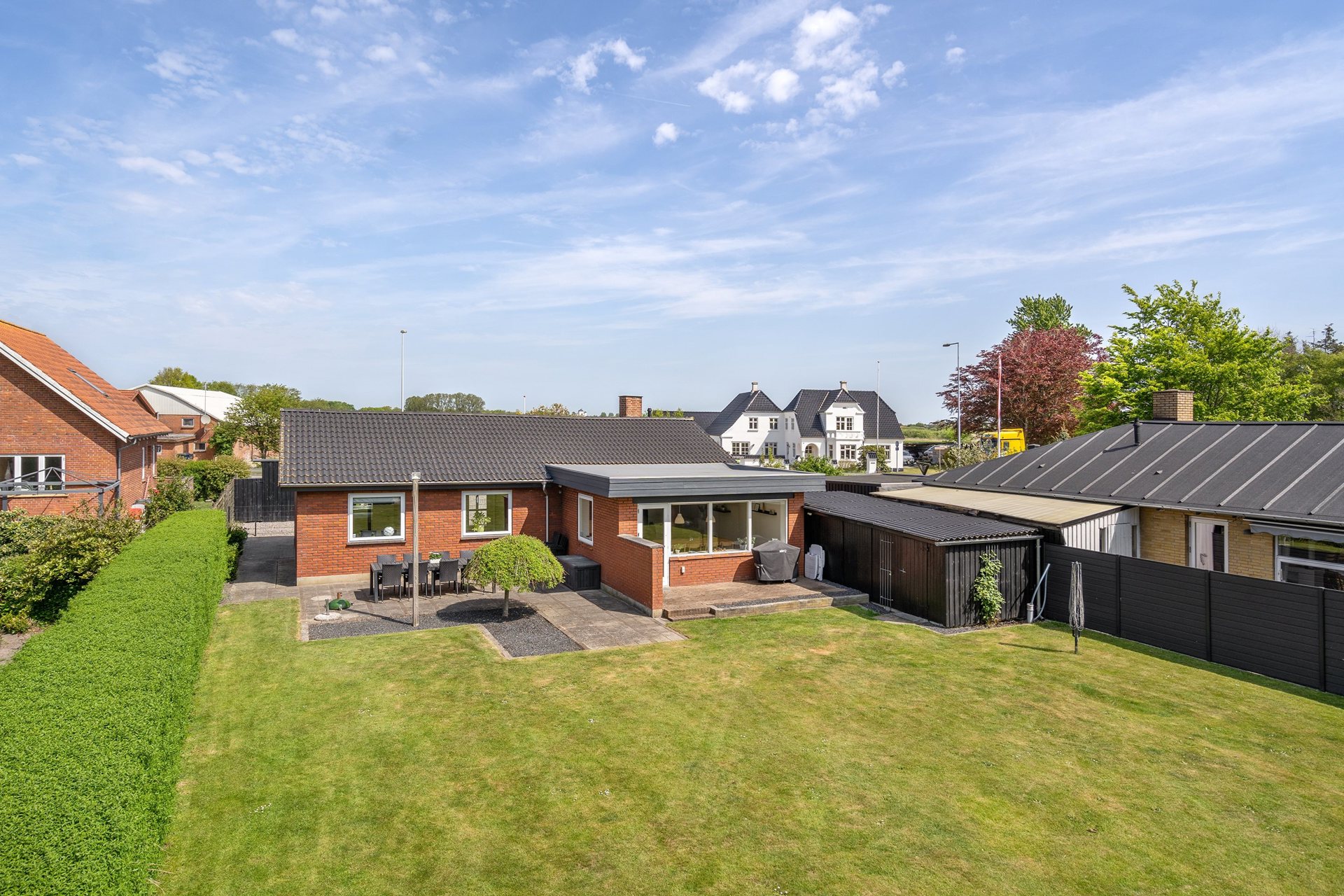 Moderniseret villa med velfordelte kvadratmeter!