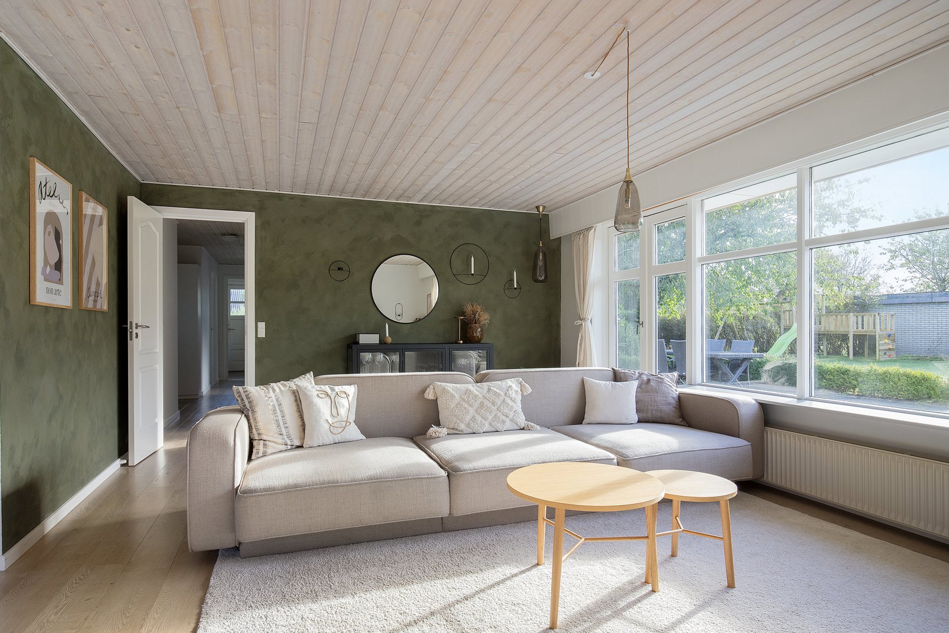 Moderniseret etplansvilla på lukket villavej!