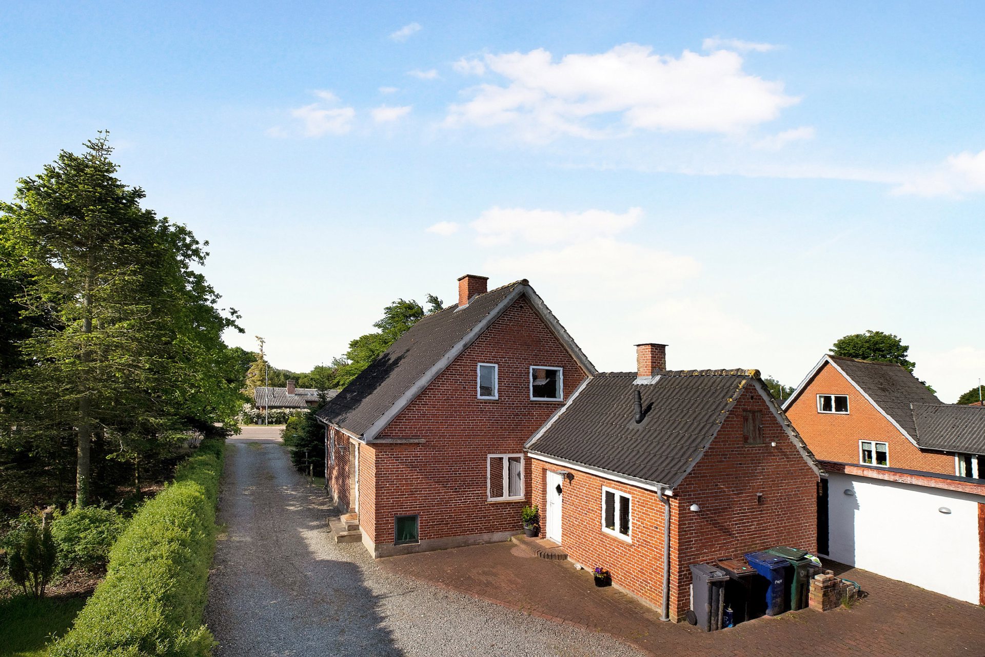 Velholdt villa i første del af Øster Vedsted!