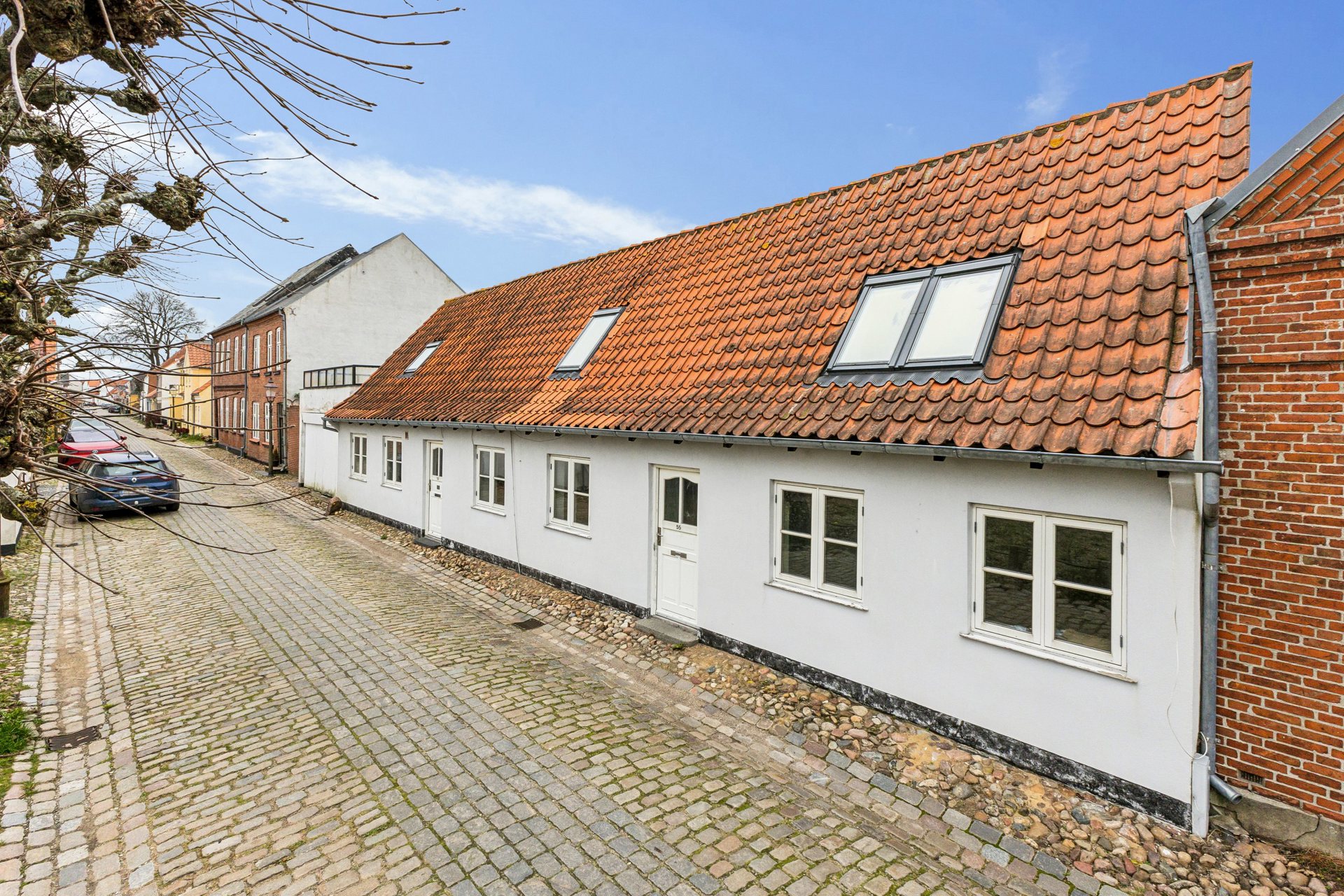 Ejendom med to boligenheder og egen garage i Ribe centrum!