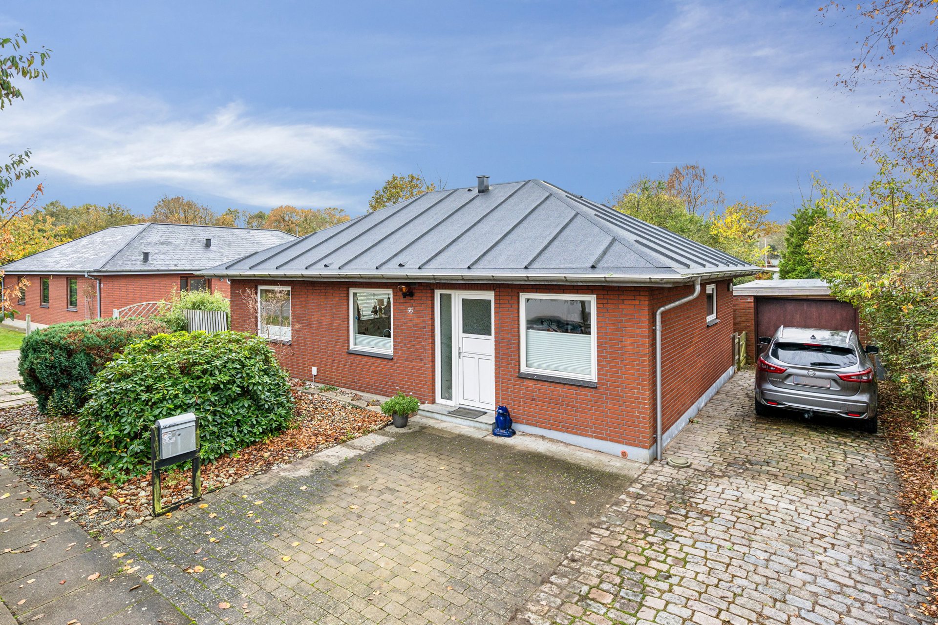 Moderniseret villa på Nørremarken med nyere tag!