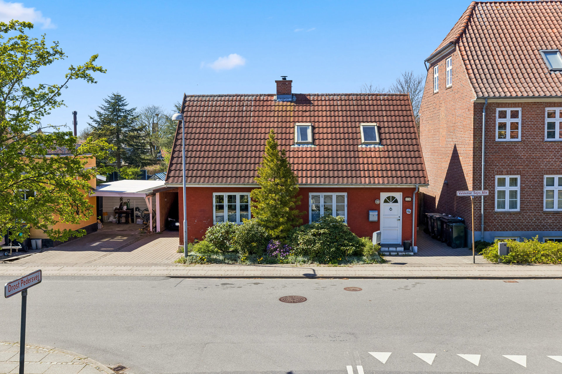 Charmerende byvilla på Valdemar Sejrs Alle!