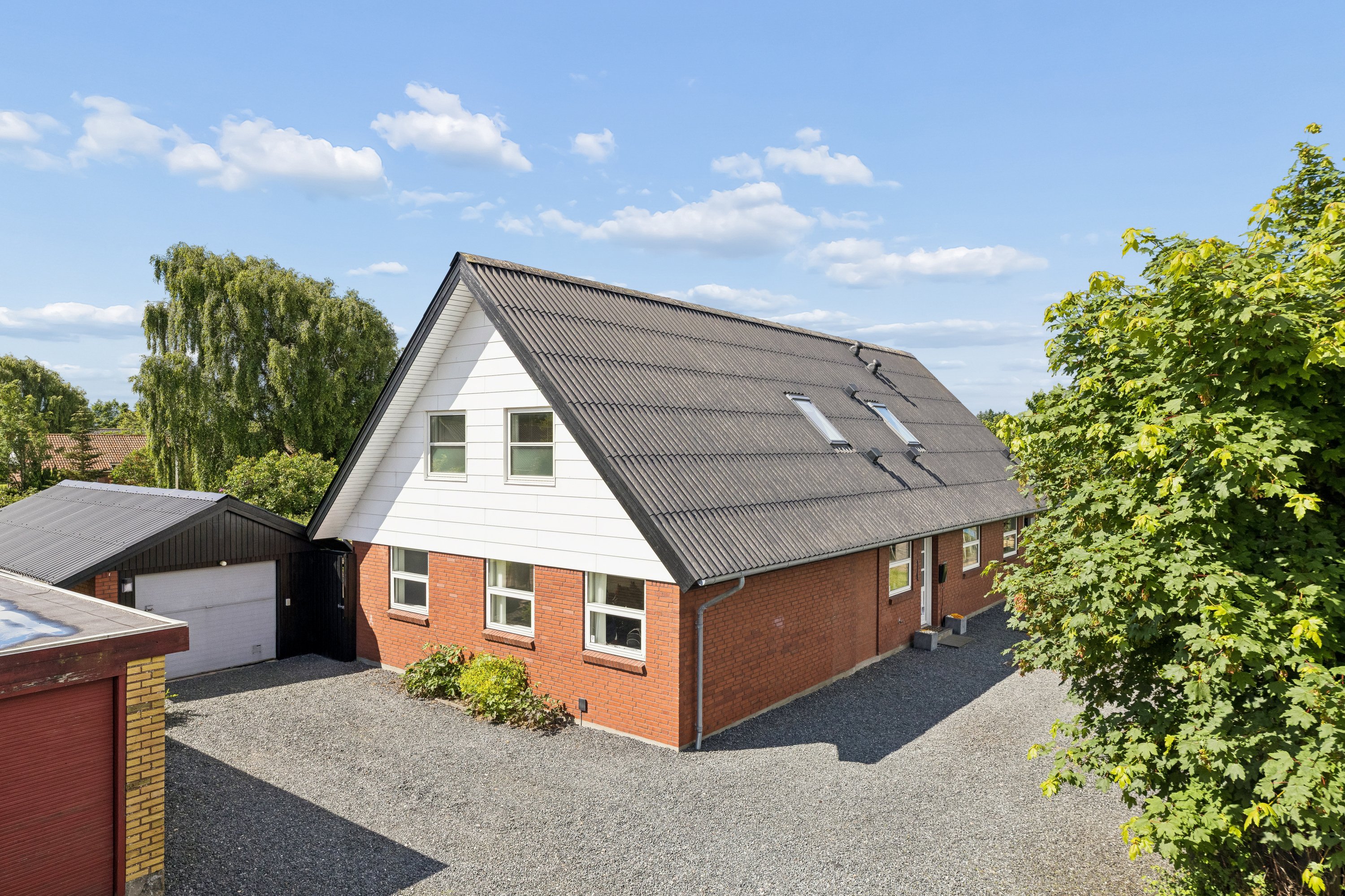 Villa på Solsortevænget 8 6760 Ribe.